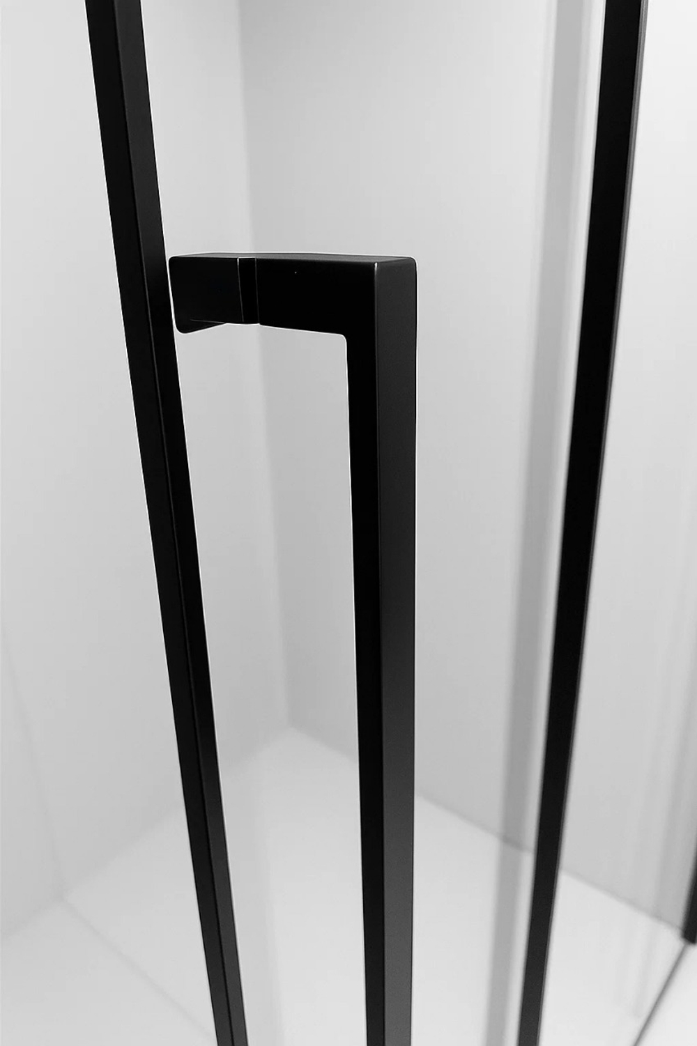 Timo Душевая дверь TDSS-140/03C-8R, раздвиж 1400*2000, проф черный, стекло проз 8 мм